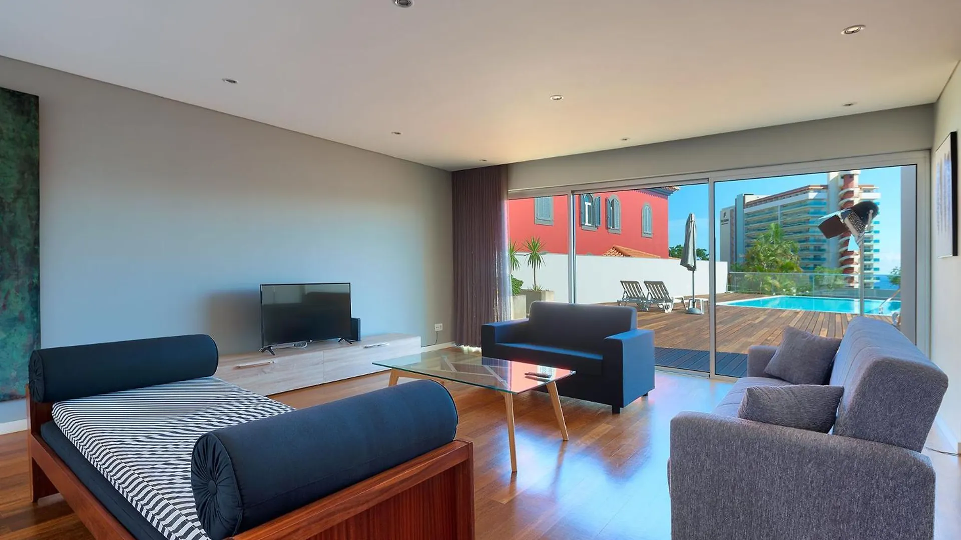 Luxury Villa Nogueira IV Funchal  Funchal (Madeira)
